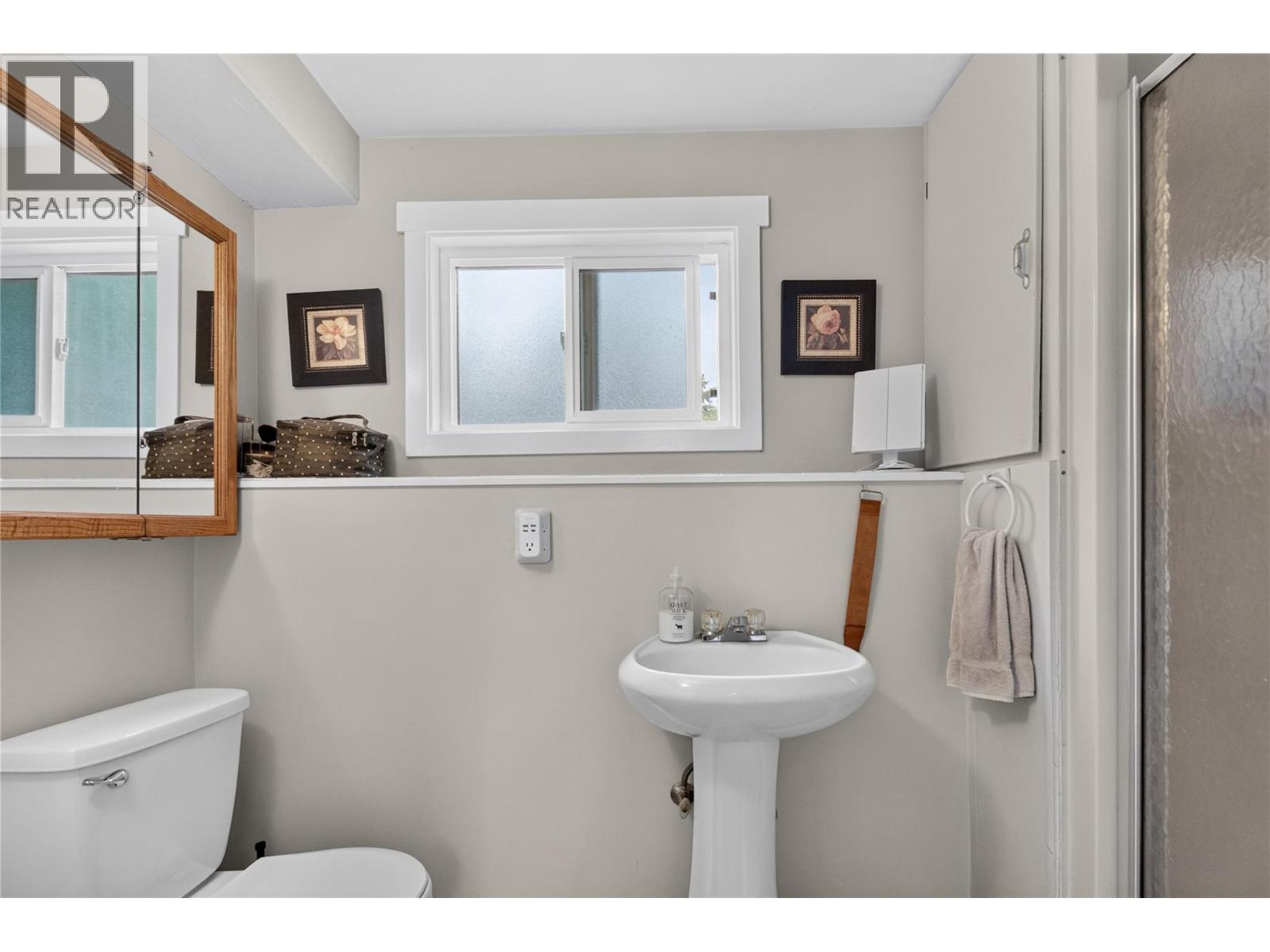 162 Woodlands Place - 24