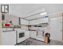 162 Woodlands Place, Penticton, BC V2A3B2 Photo 20