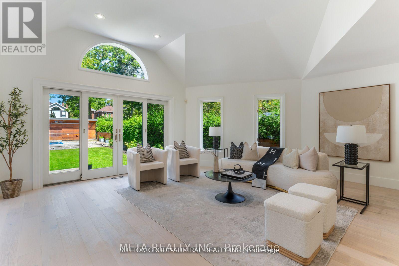 216 GLENCAIRN AVENUE - 14