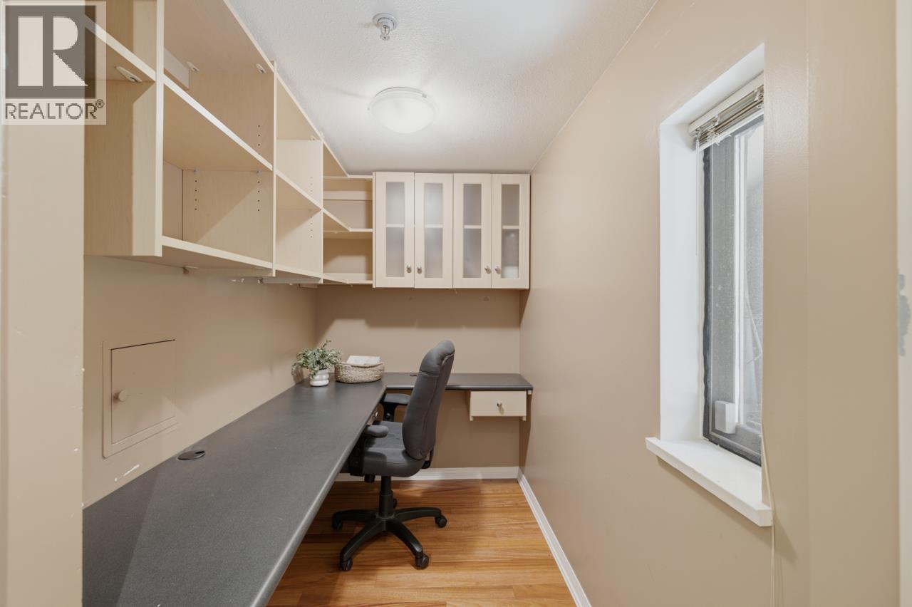 3018 W 4TH AVENUE, Vancouver