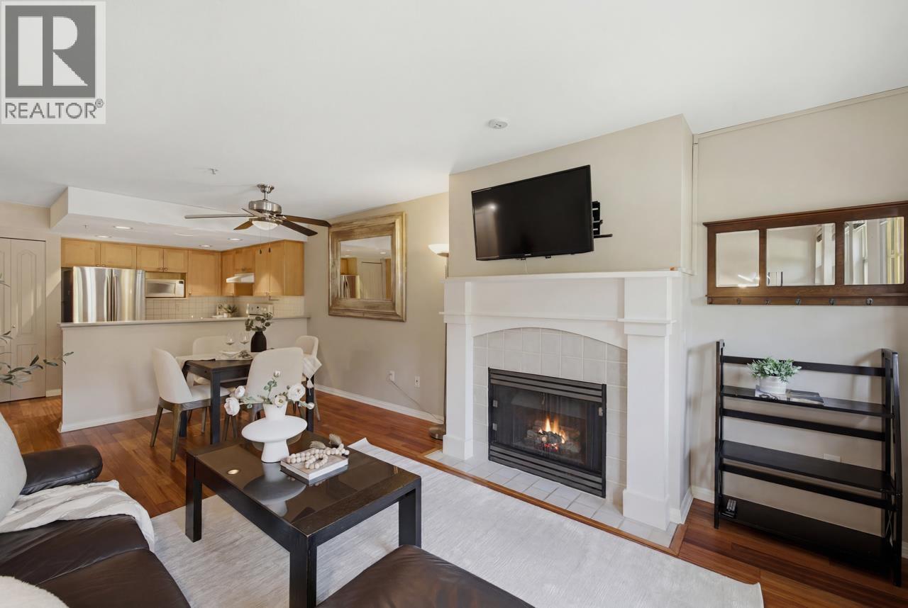 3018 W 4TH AVENUE, Vancouver
