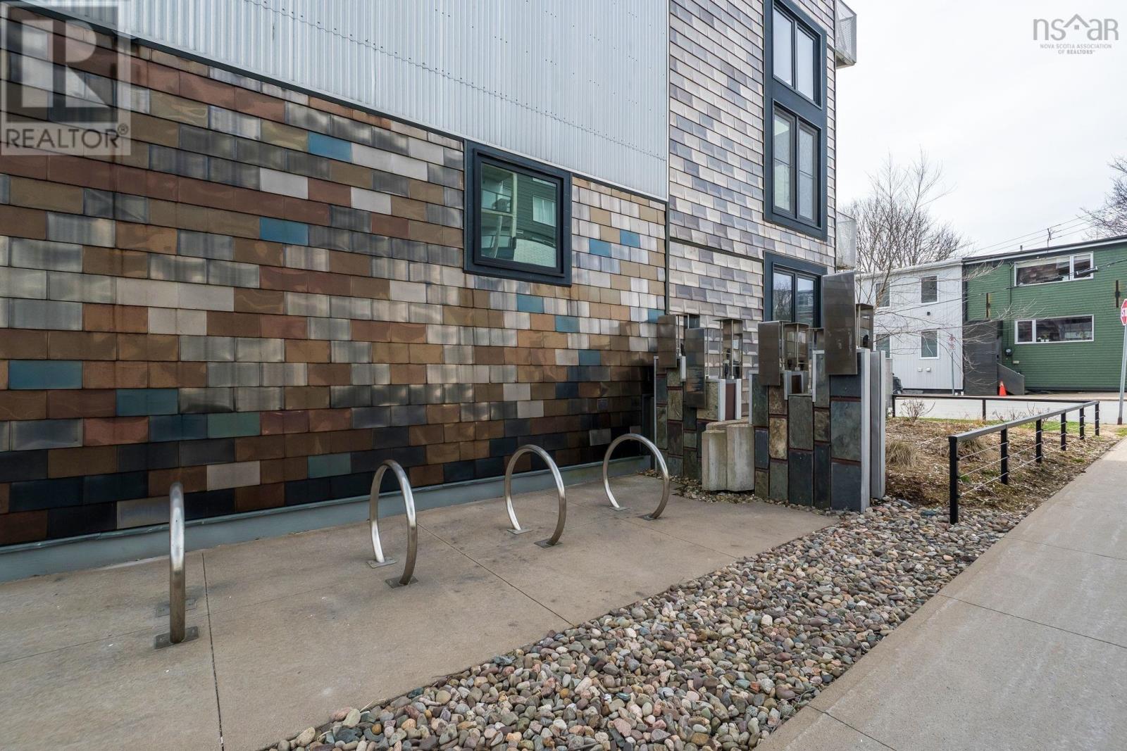 #222 5662 Roberts Street - 25