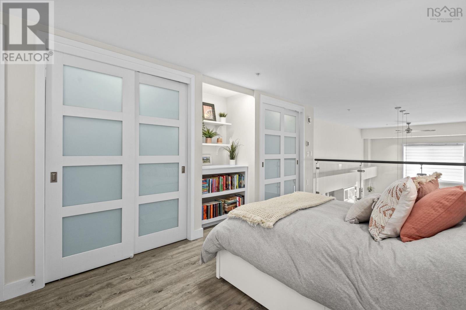 #222 5662 Roberts Street - 14