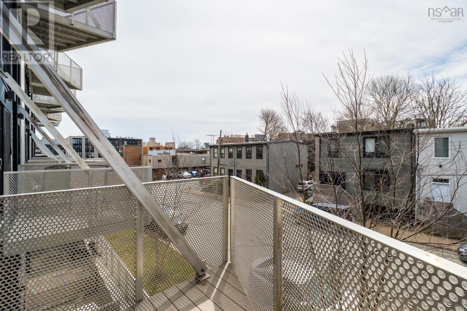 #222 5662 Roberts Street - 9