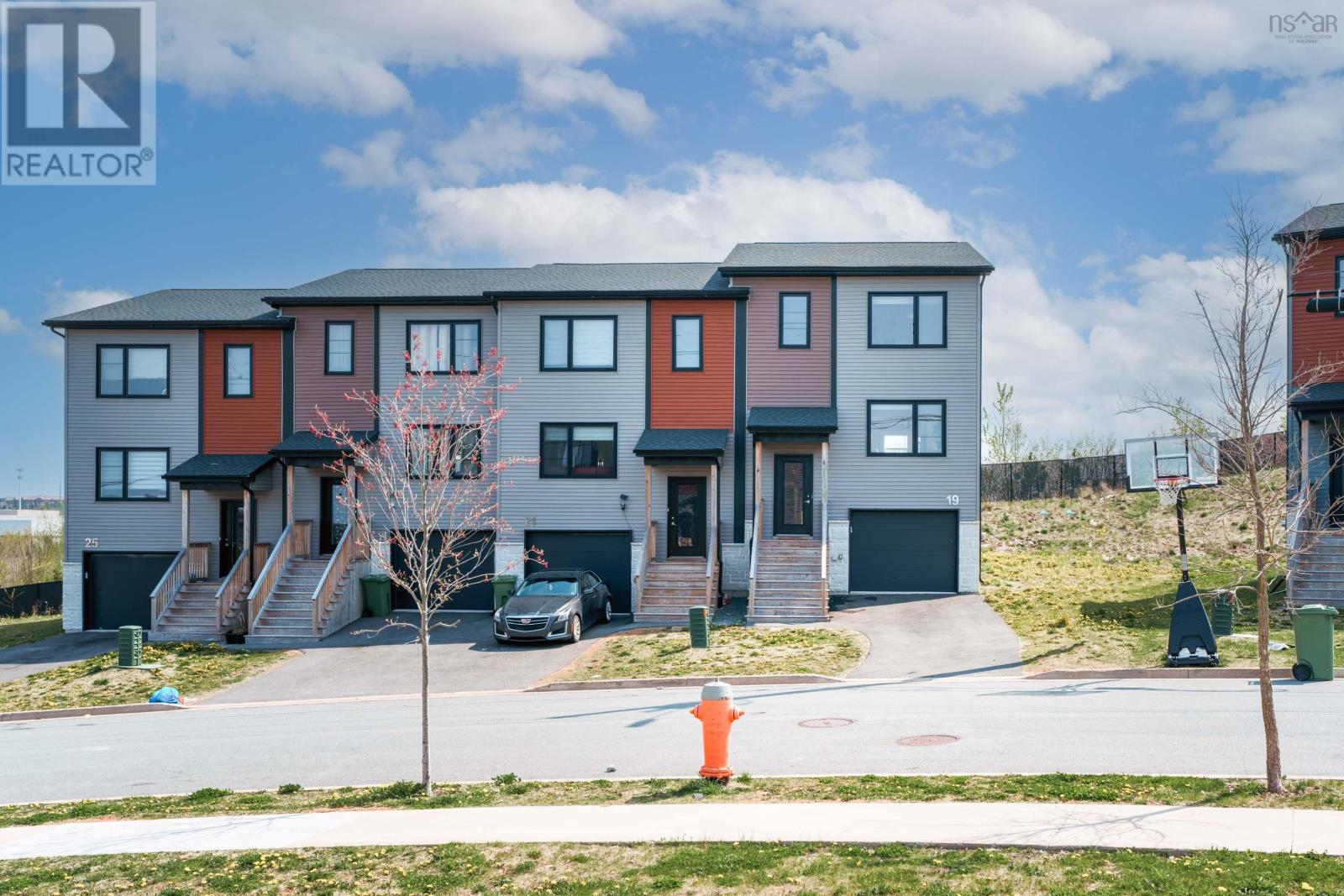 19 Flatrock Crescent - 1