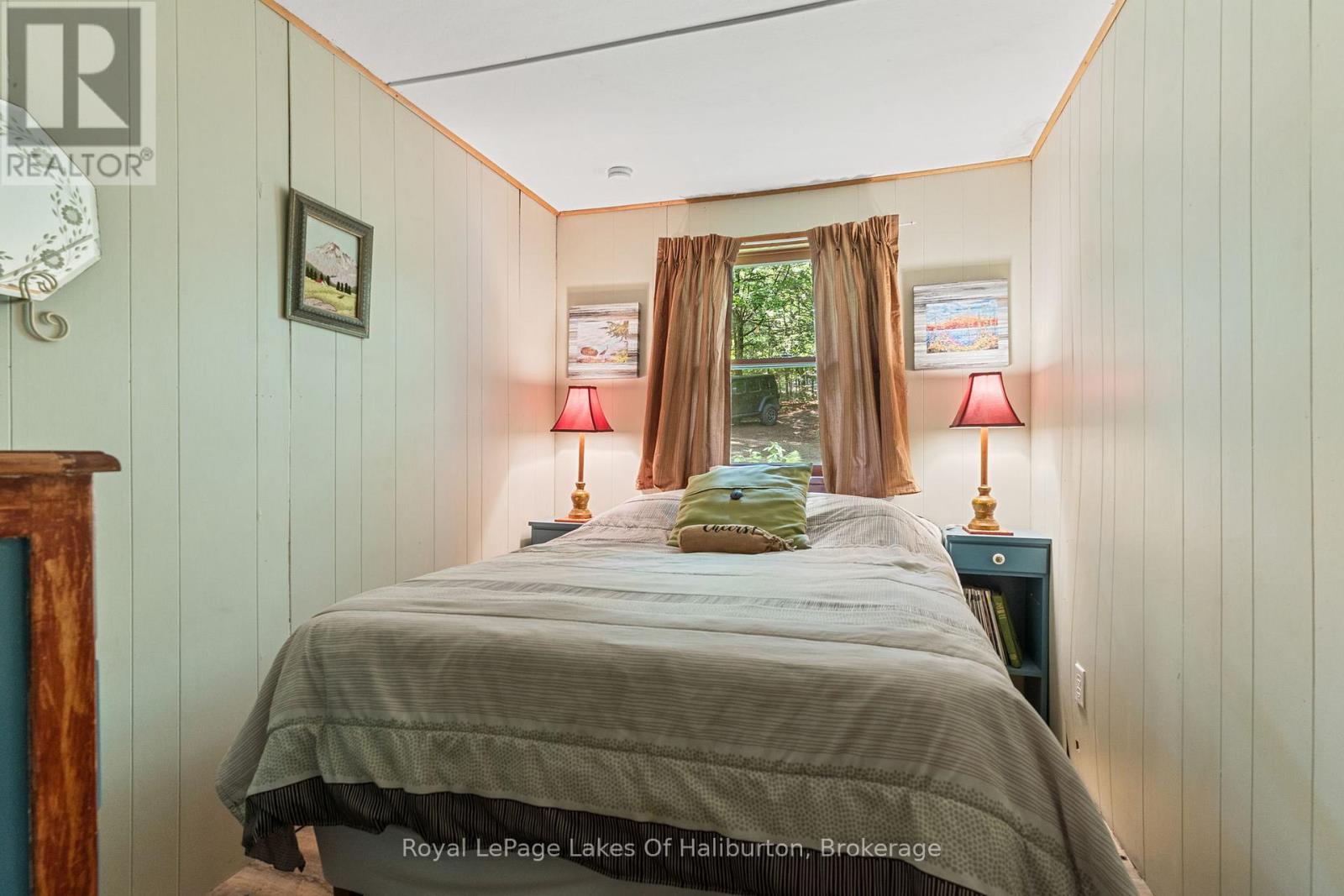 1500 TENNYSON ROAD - 30