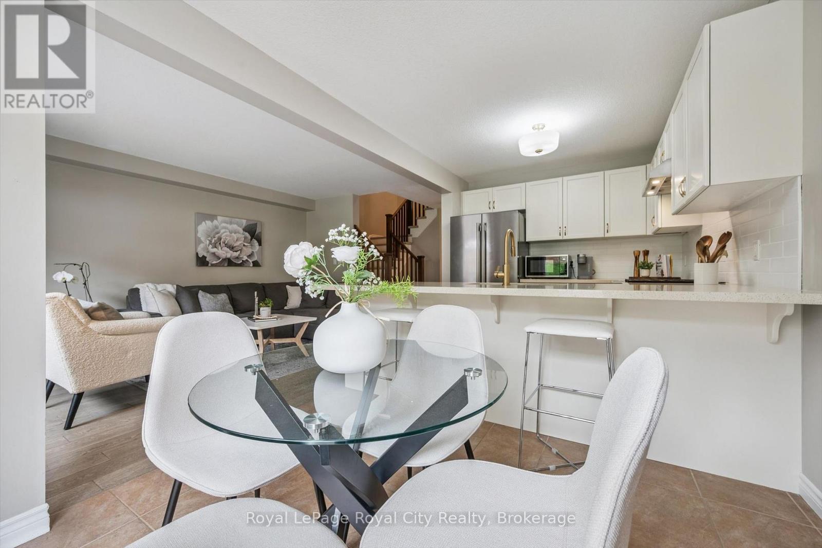 144 KEMP CRESCENT - 12