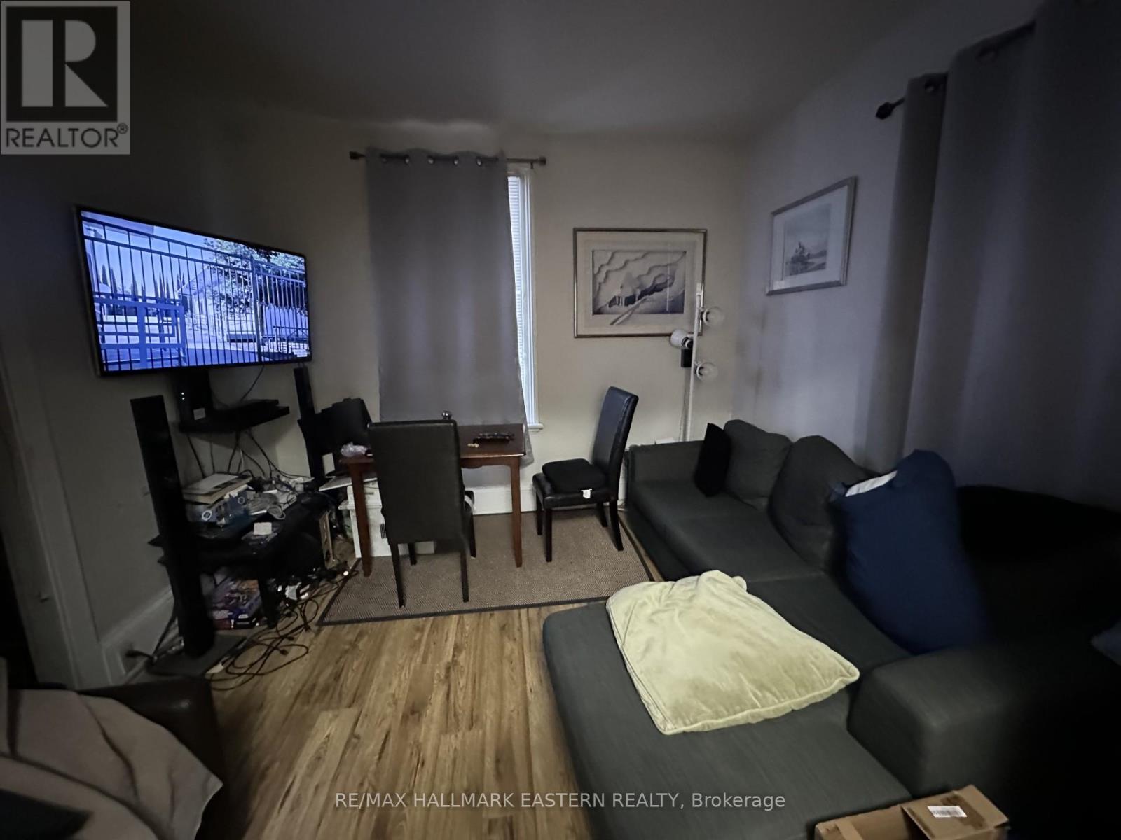 287 STEWART STREET - 5