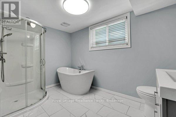 105 A&B BERNARD LONG ROAD - Image 32