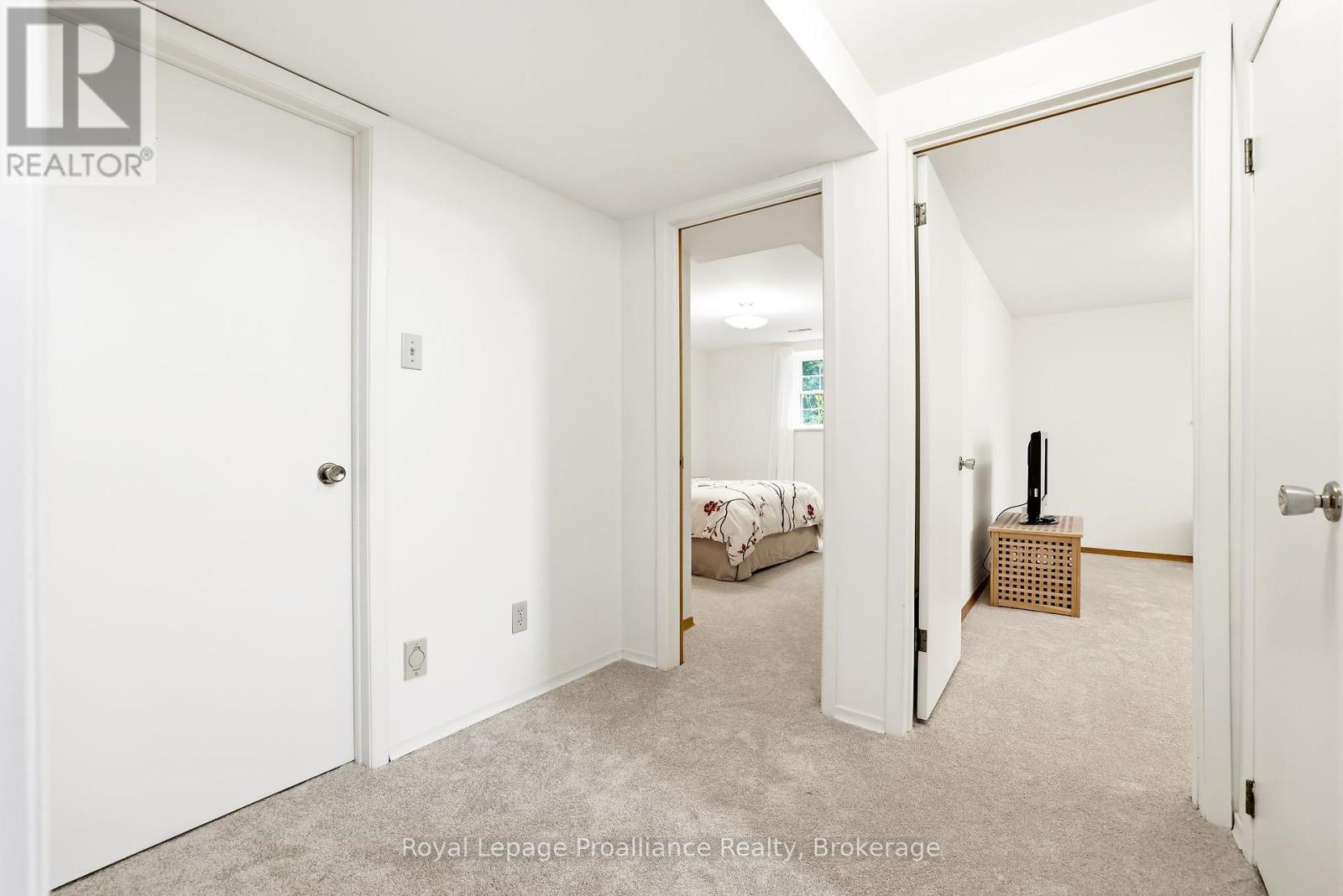 23 HARBOUR STREET - 27