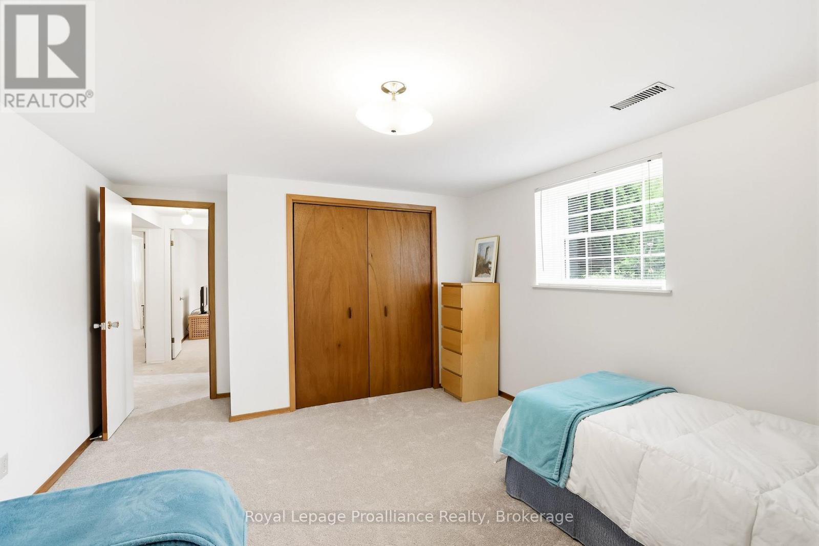 23 HARBOUR STREET - 34