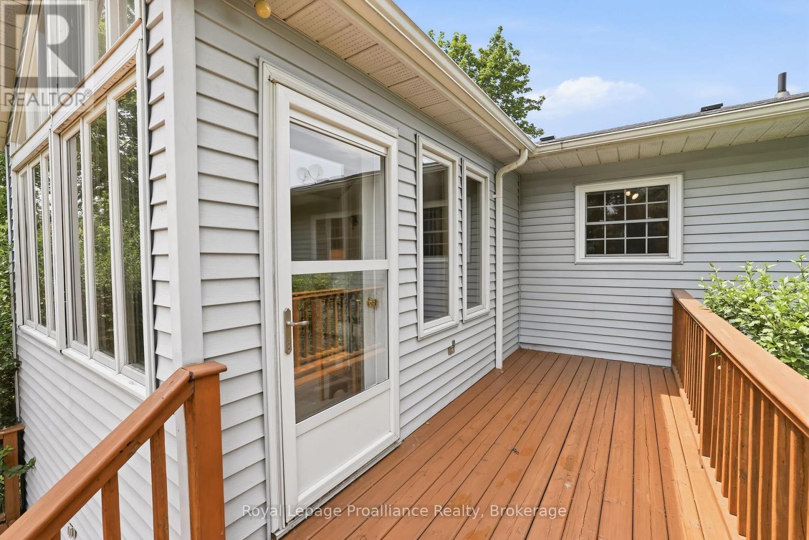 23 HARBOUR STREET - 37