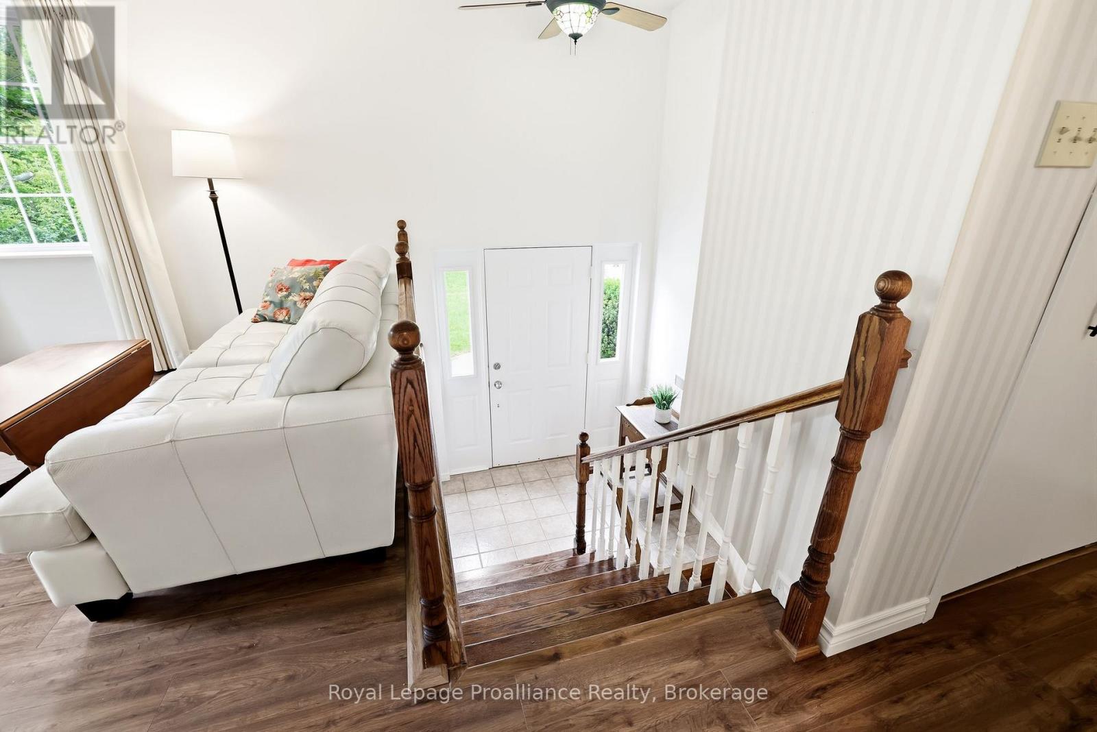 23 HARBOUR STREET - 8
