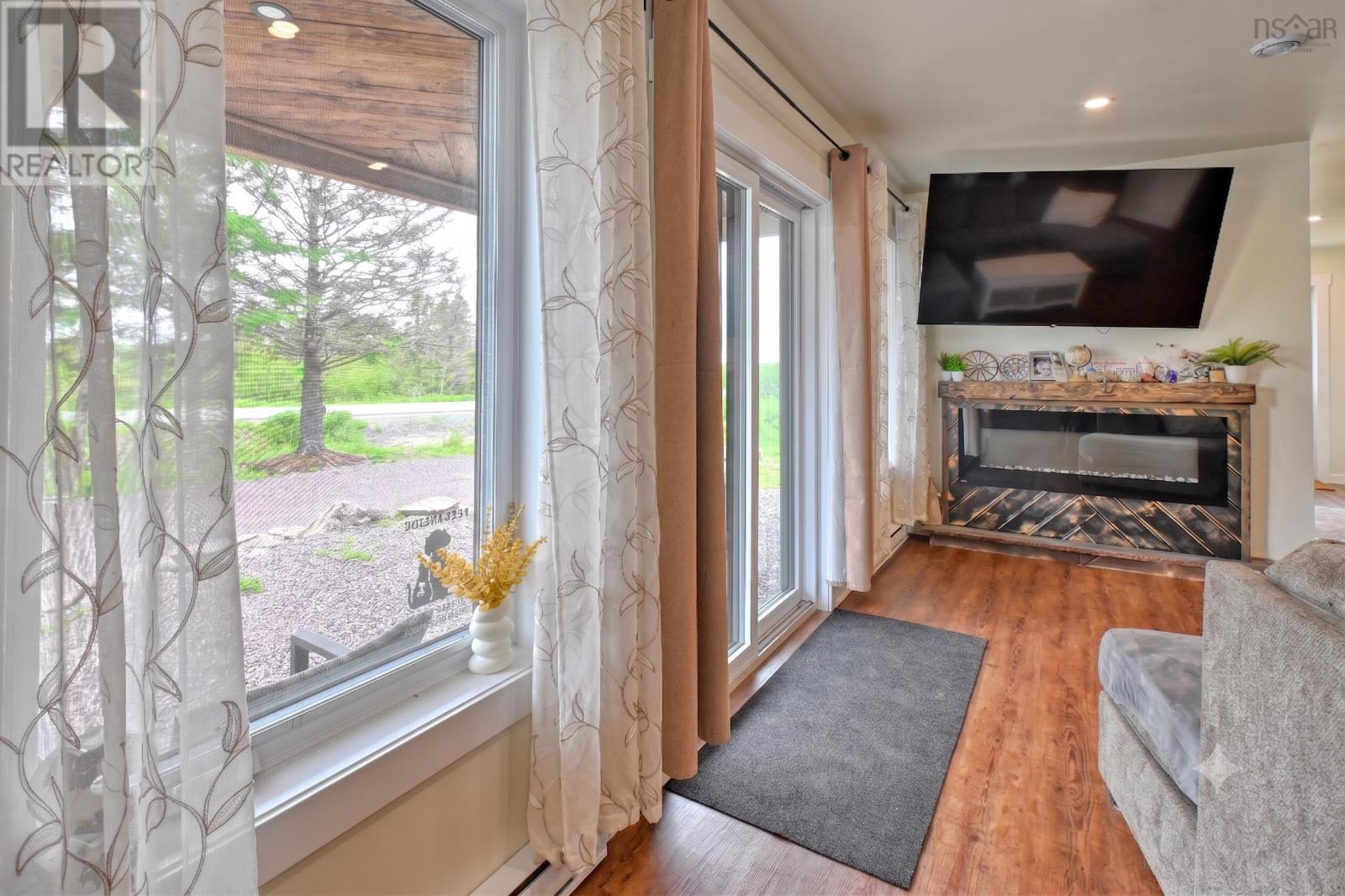 90 Boudreauville Road - 37