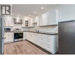 2031 Manning Avenue, Port Coquitlam, BC V3B1L5 Photo 12