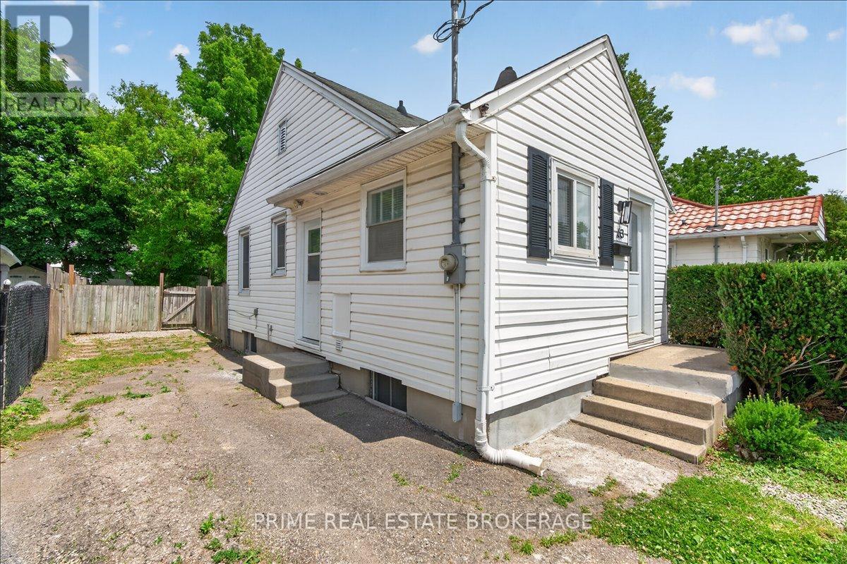 63 RIVERSIDE DRIVE - 5