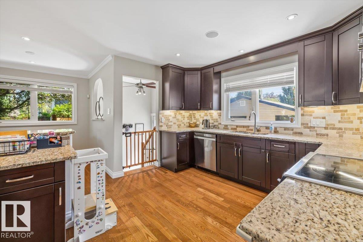 8119 145 ST NW — photo 14