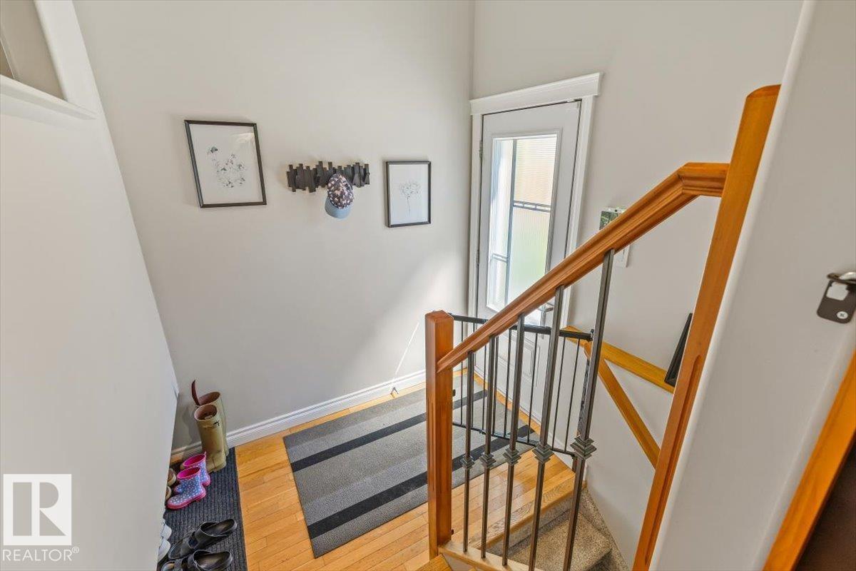 8119 145 ST NW — photo 23
