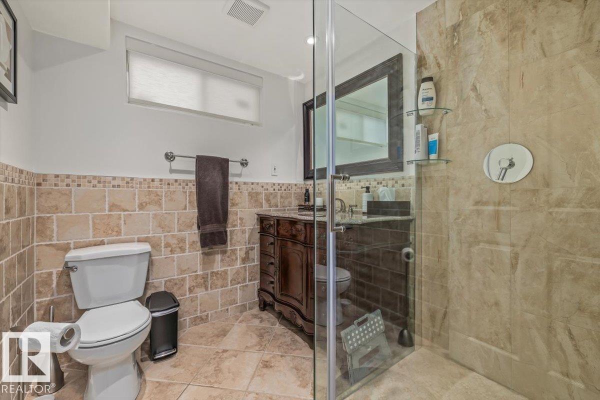 8119 145 ST NW — photo 29