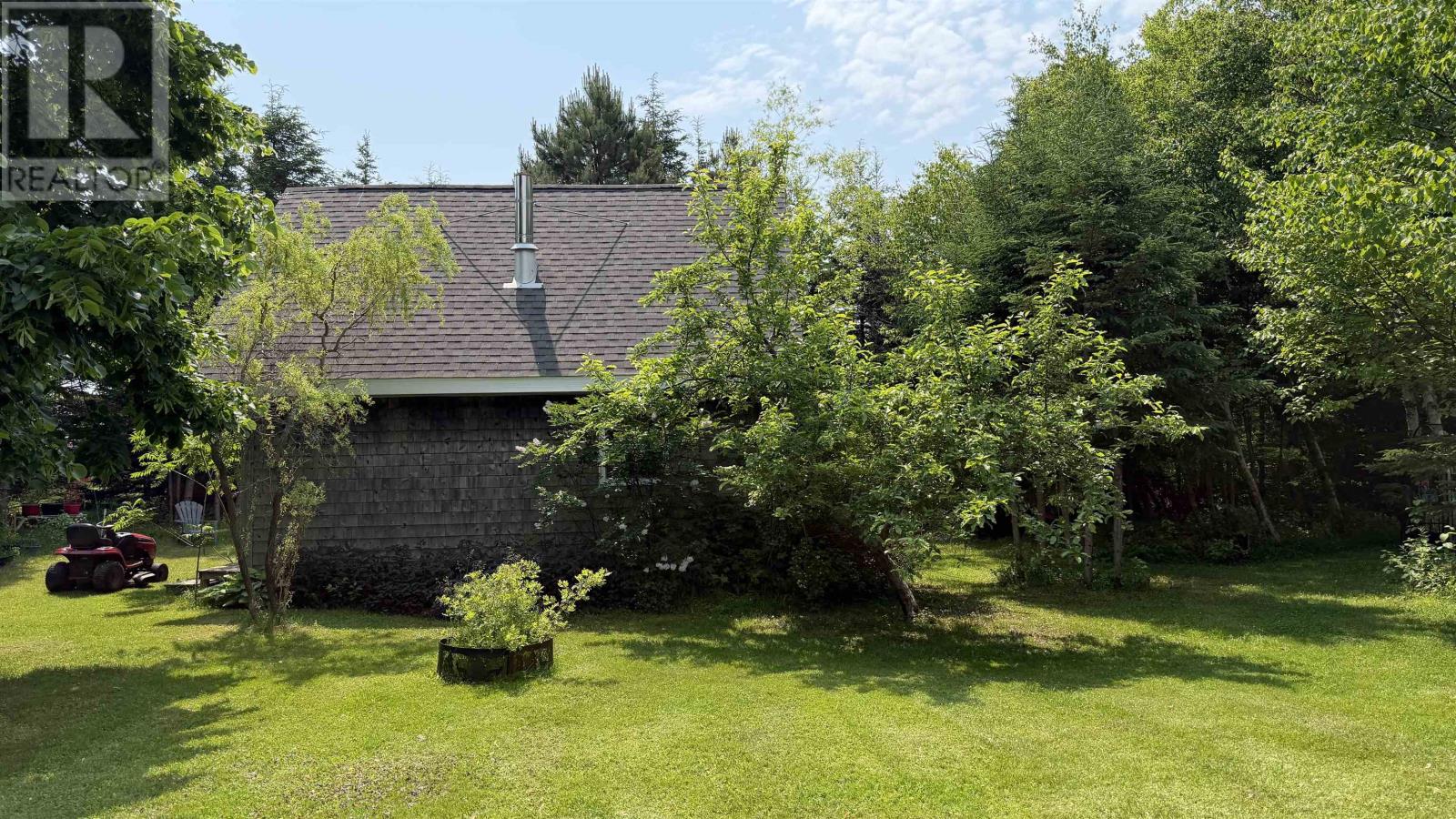 19 Tracey Avenue - 43