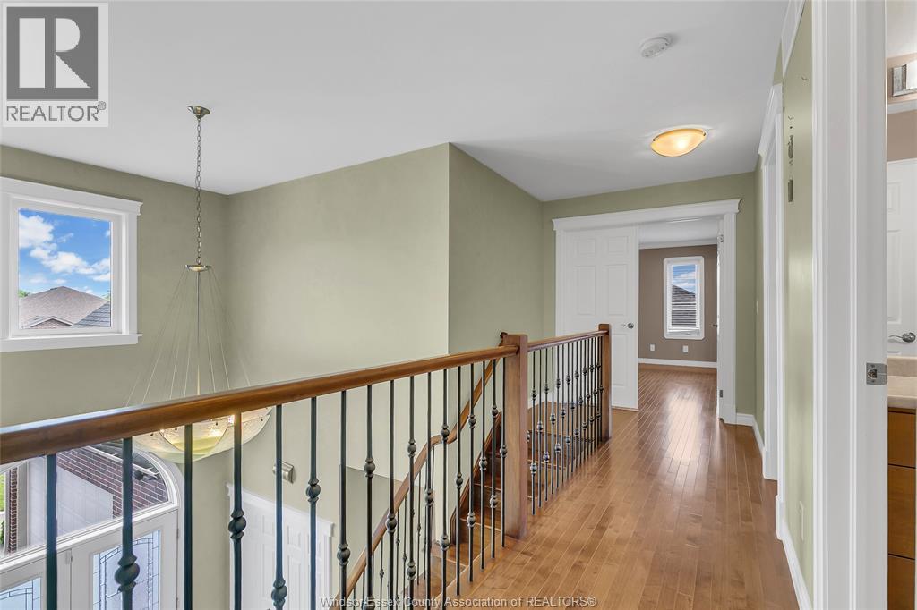 2259 ST. PATRICK'S - 20