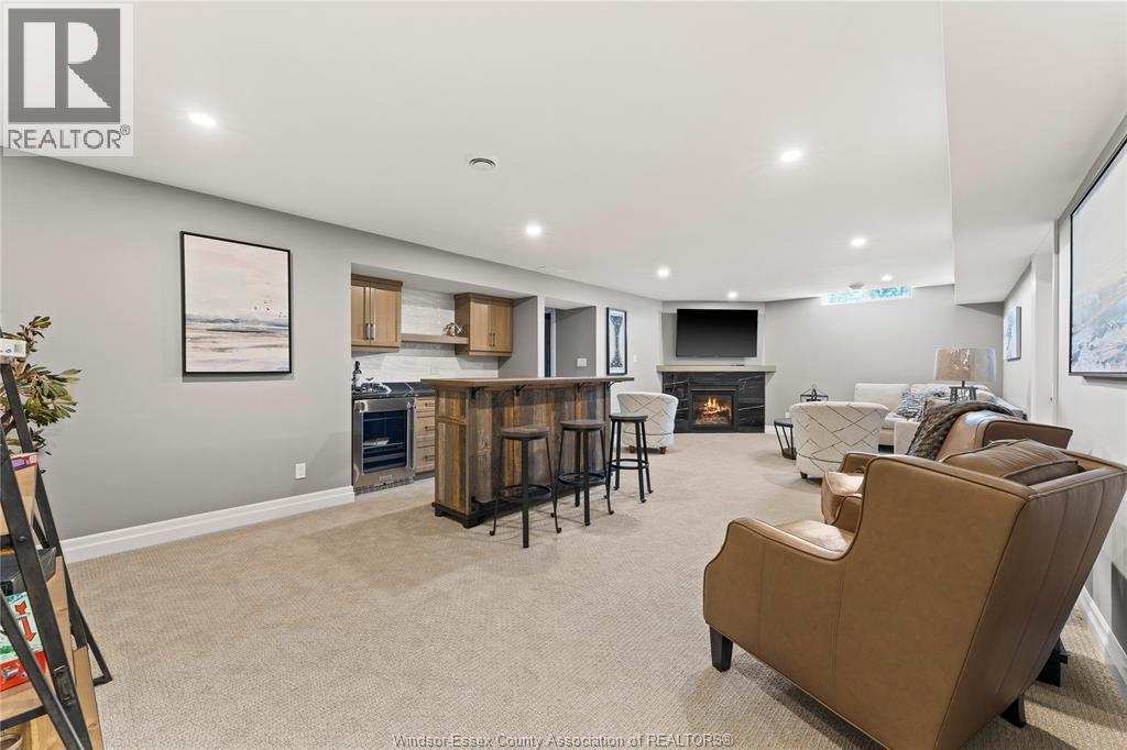 62 Redwood AVENUE - 20