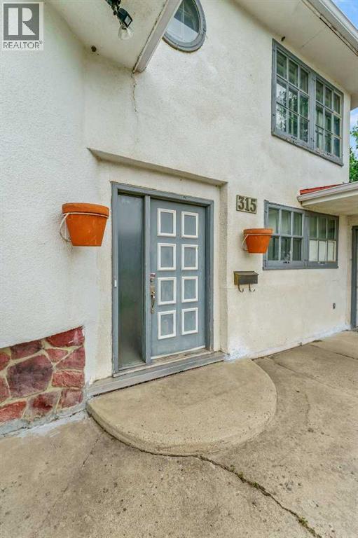 315 2 Street NW - photo 4
