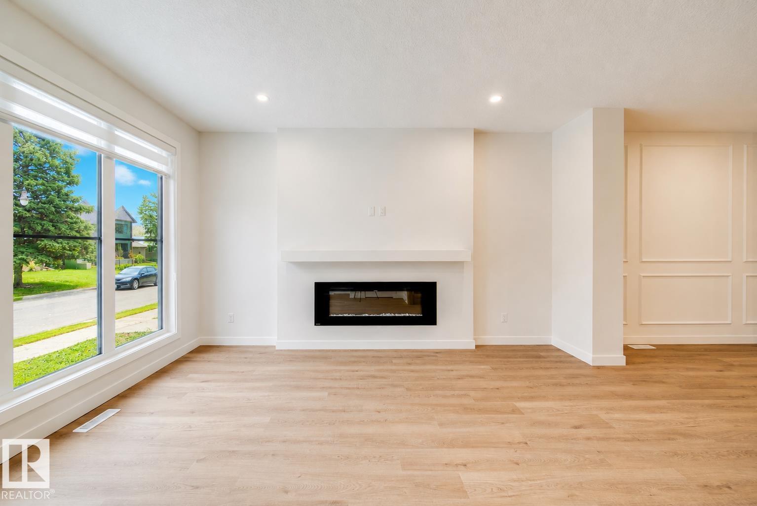 9536 148 ST NW - 5
