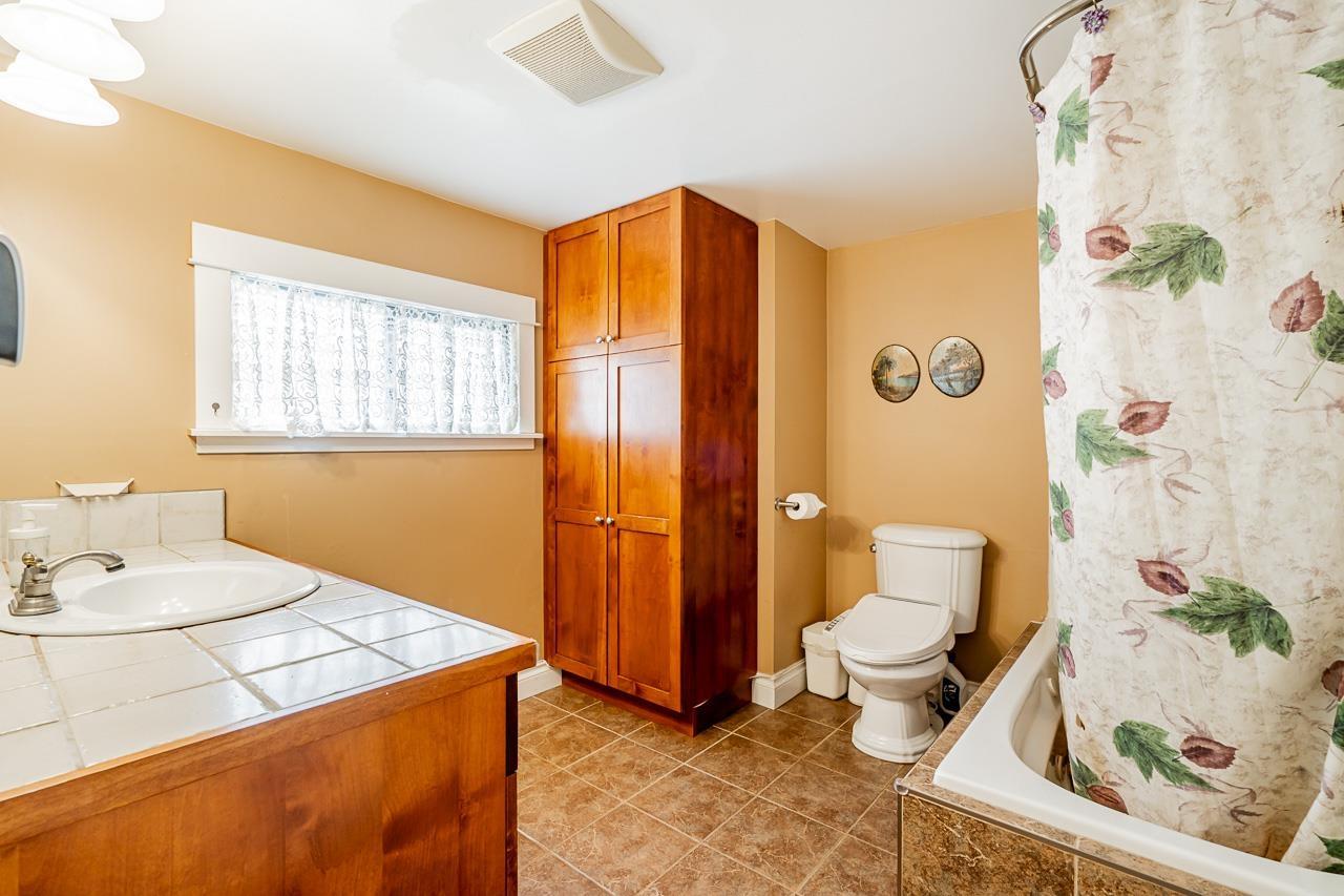 7714 216 STREET, Langley