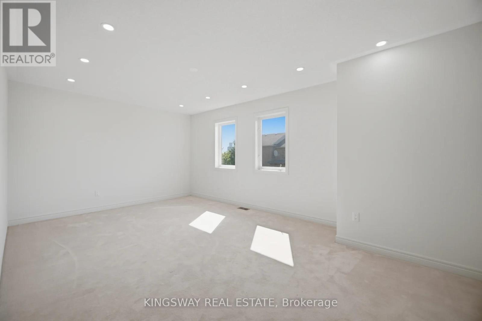 754 WHITE CLOVER WAY - 23