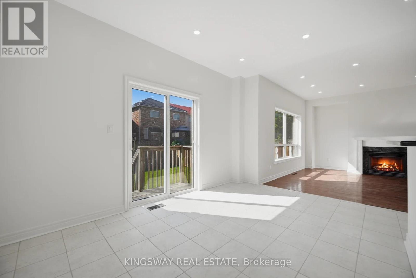 754 WHITE CLOVER WAY - 15