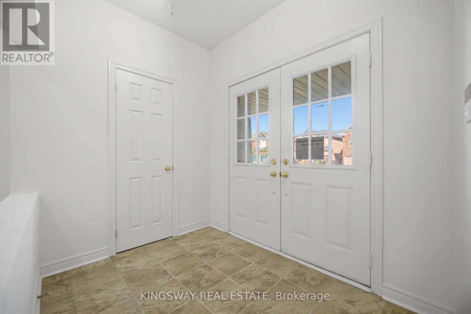 754 WHITE CLOVER WAY - 6