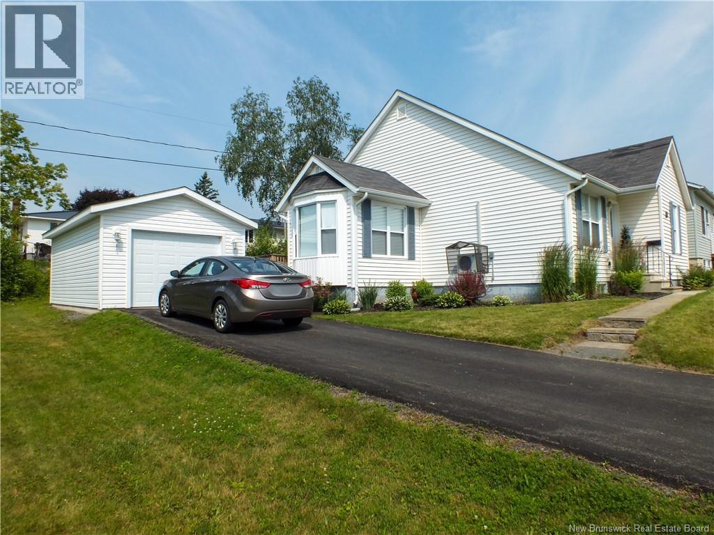 121 Creighton Street South - 2