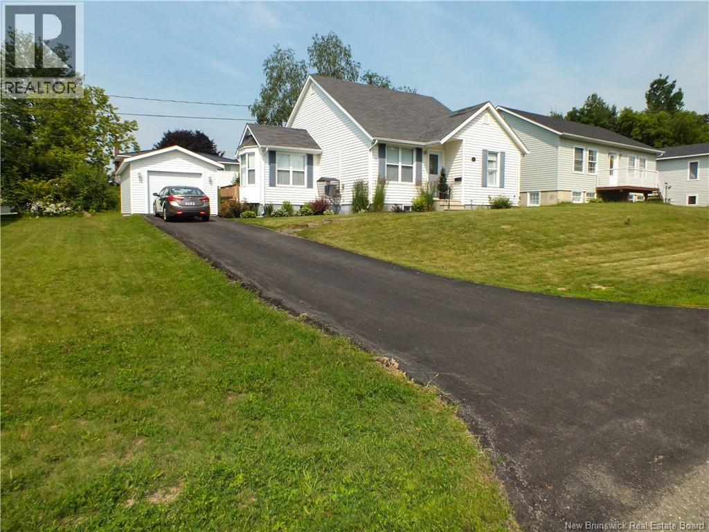 121 Creighton Street South - Image 42