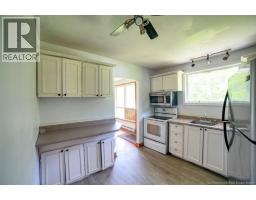 Kitchen - 58 Chaleur, Belledune, NB E8G1Z4 Photo 8