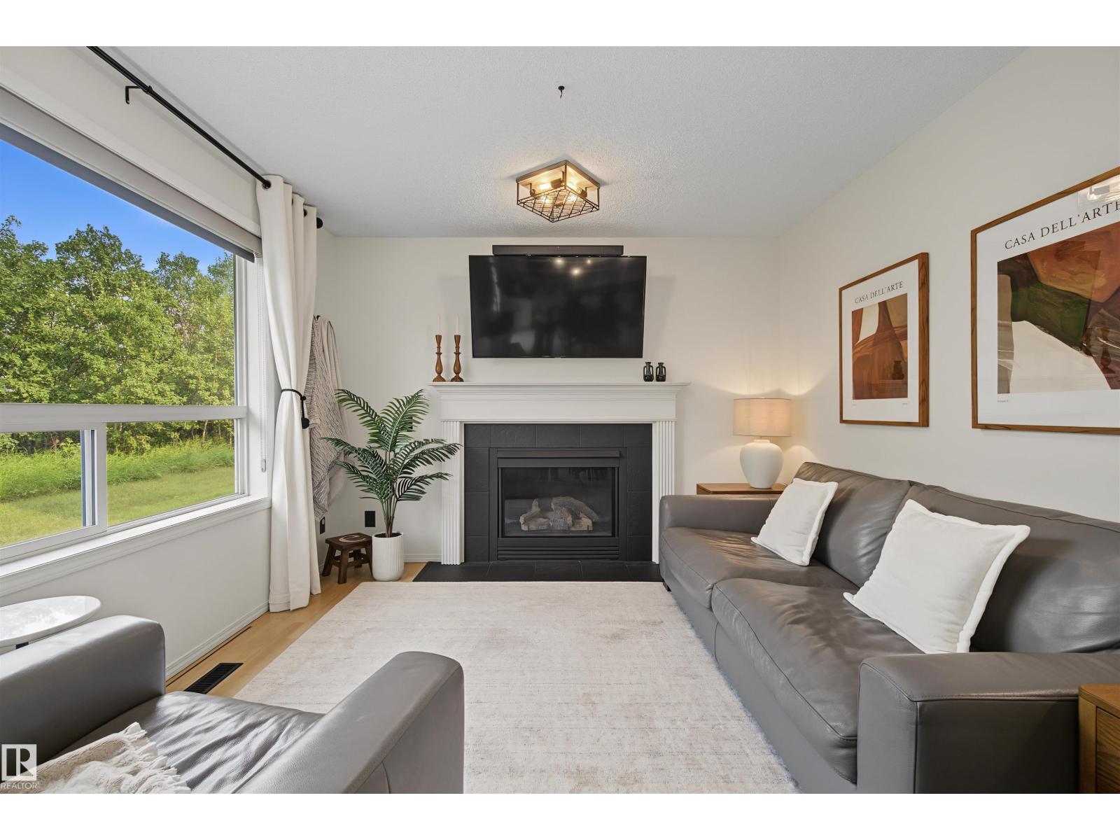 #15 450 HYNDMAN CR NW — photo 17