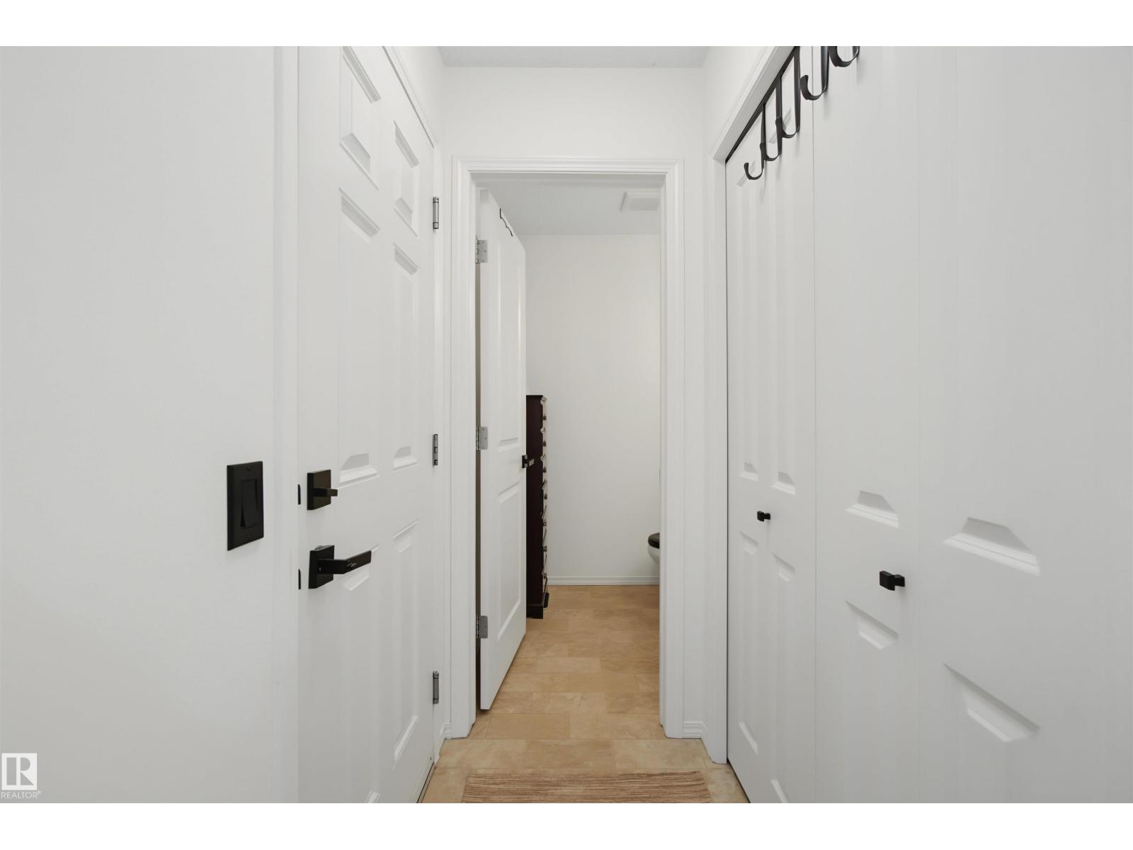 #15 450 HYNDMAN CR NW — photo 20