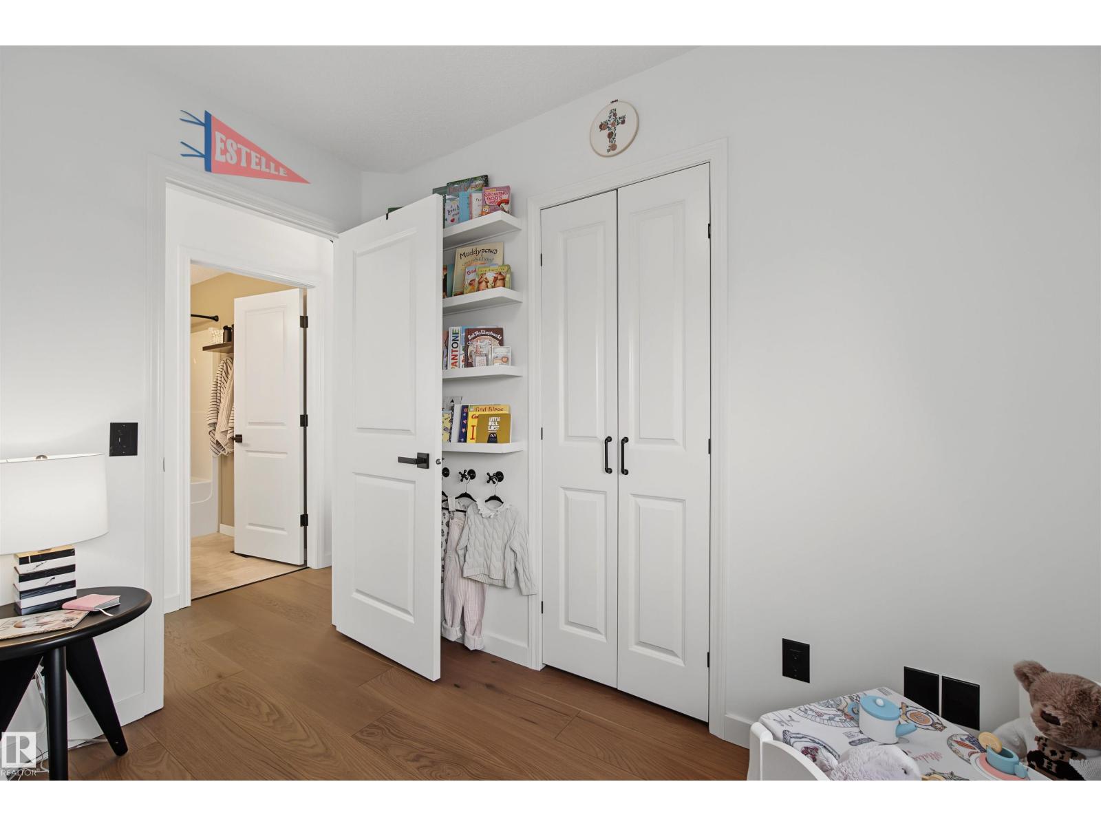 #15 450 HYNDMAN CR NW — photo 25