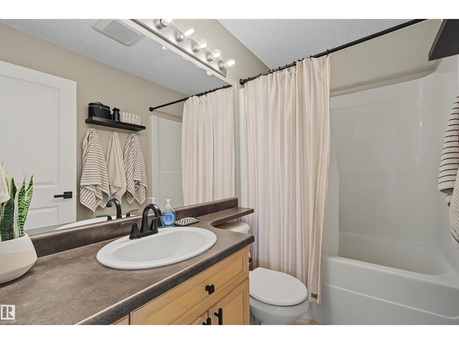 #15 450 HYNDMAN CR NW — photo 26