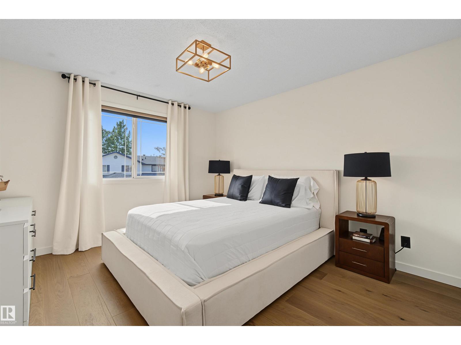 #15 450 HYNDMAN CR NW — photo 30
