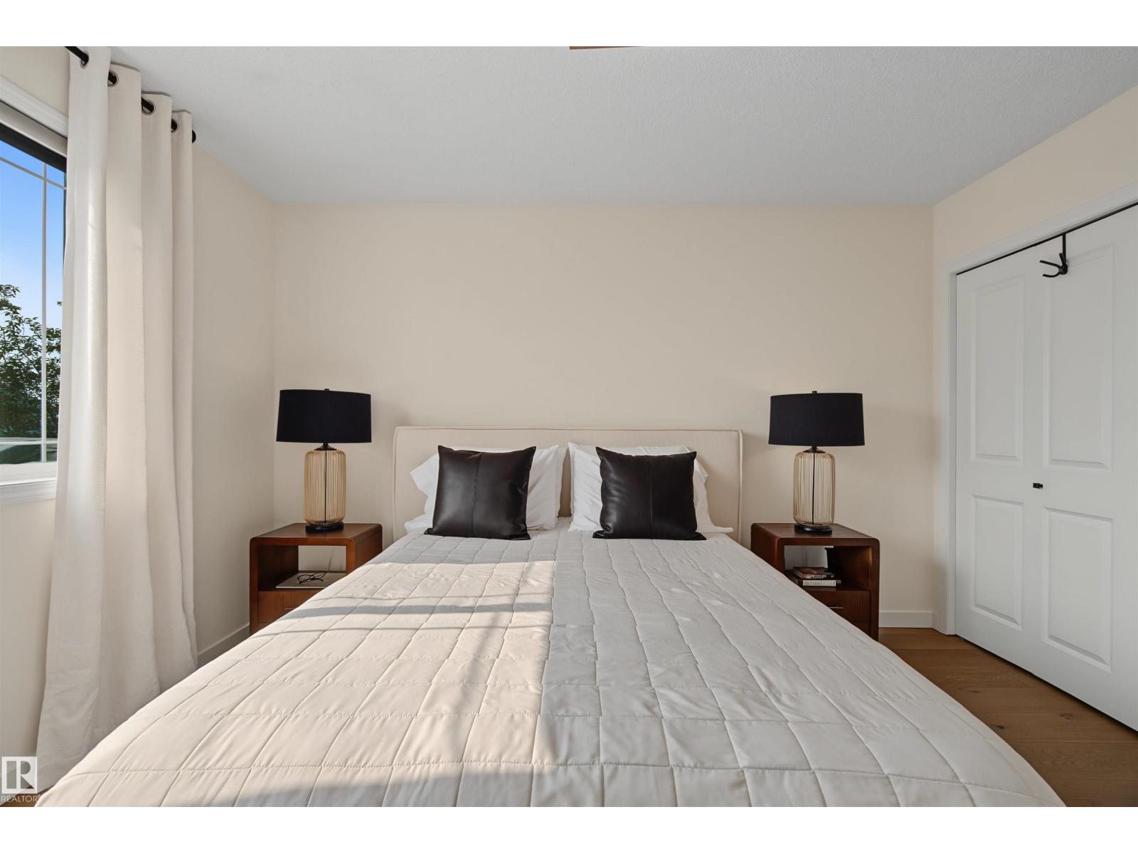 #15 450 HYNDMAN CR NW — photo 31
