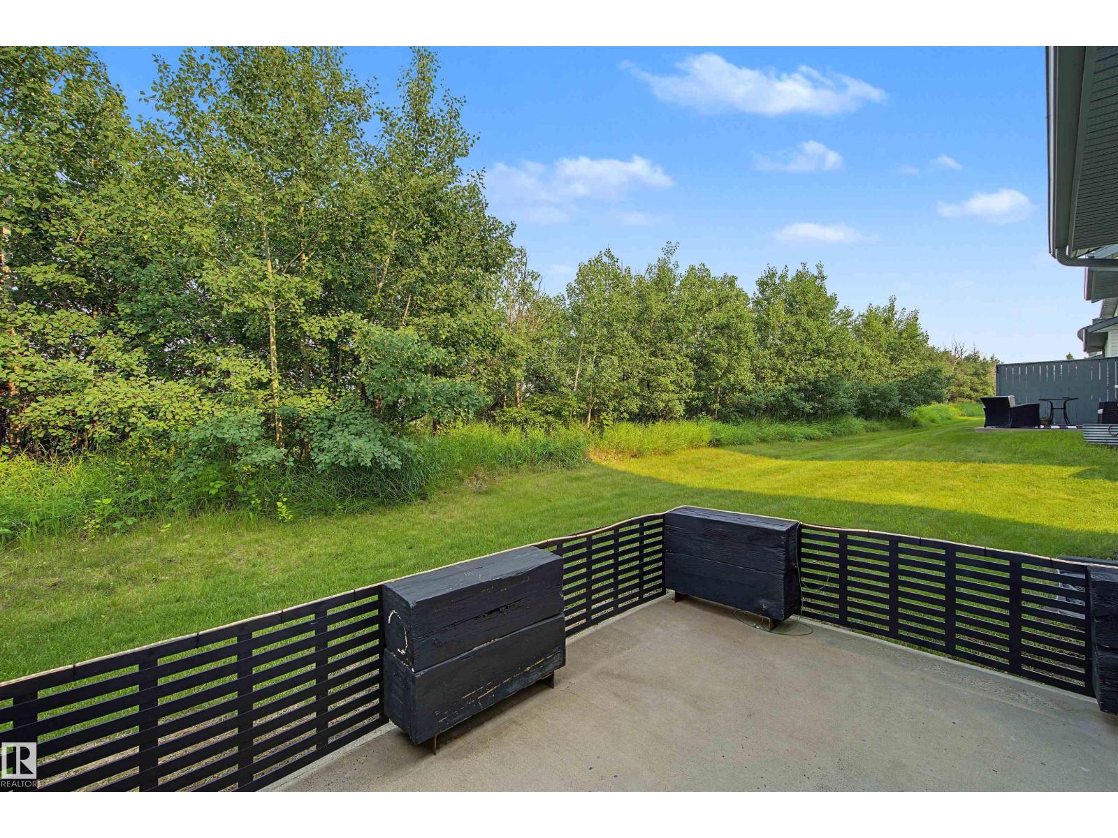 #15 450 HYNDMAN CR NW — photo 42
