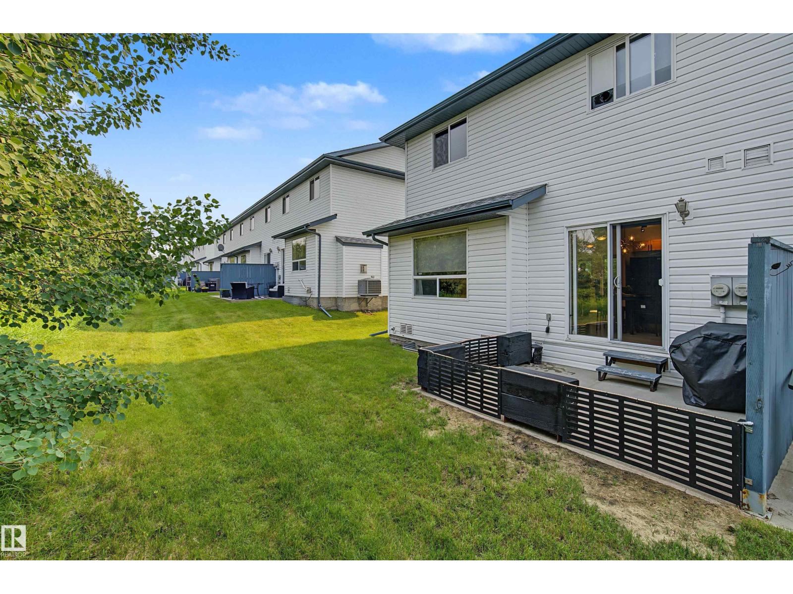 #15 450 HYNDMAN CR NW — photo 46