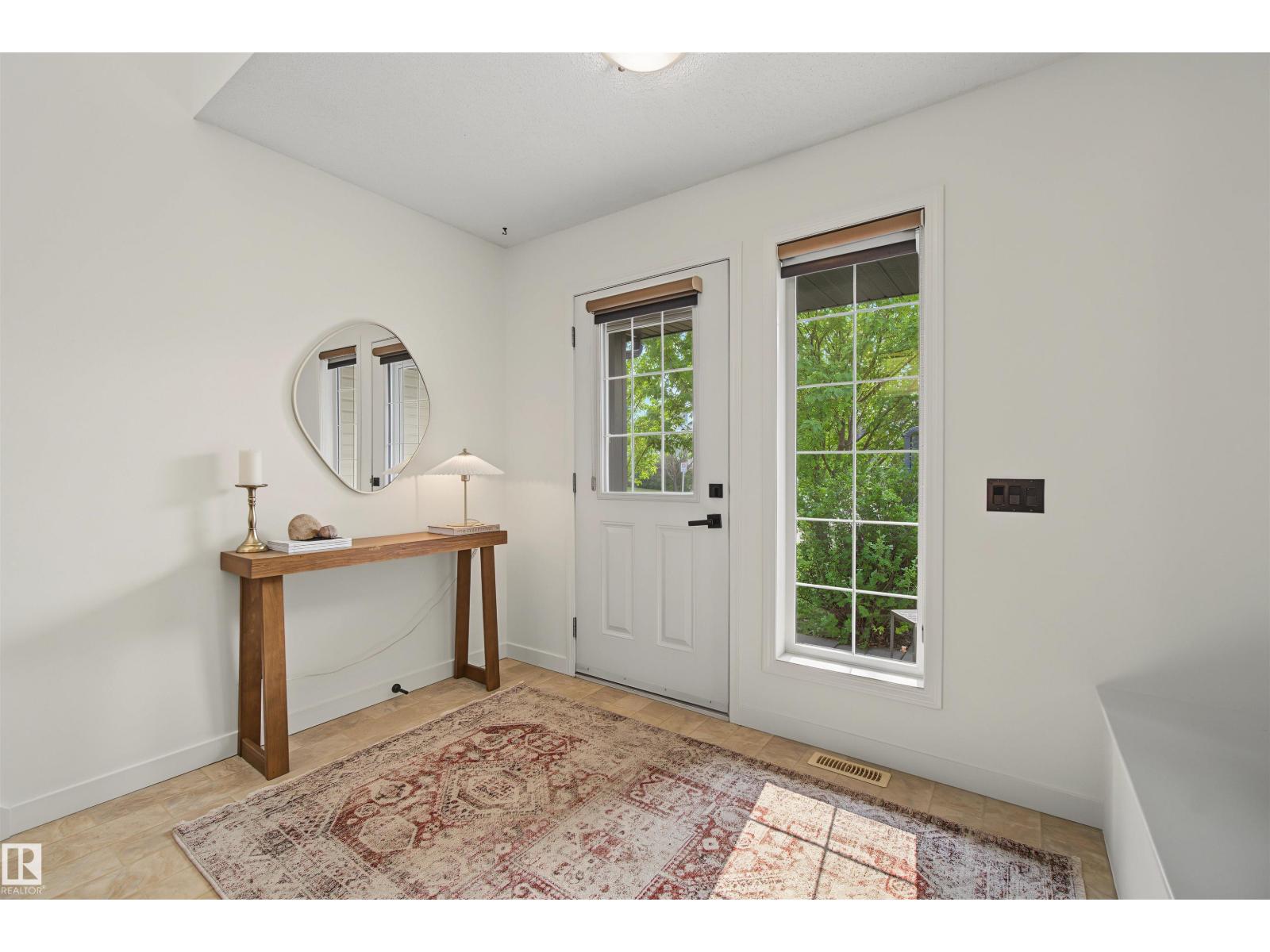 #15 450 HYNDMAN CR NW — photo 6