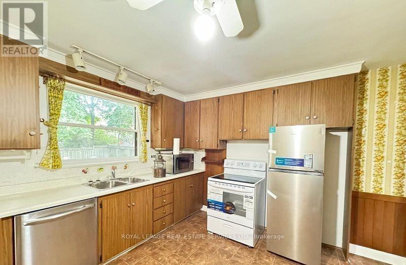 155 YORK MILLS ROAD - 4