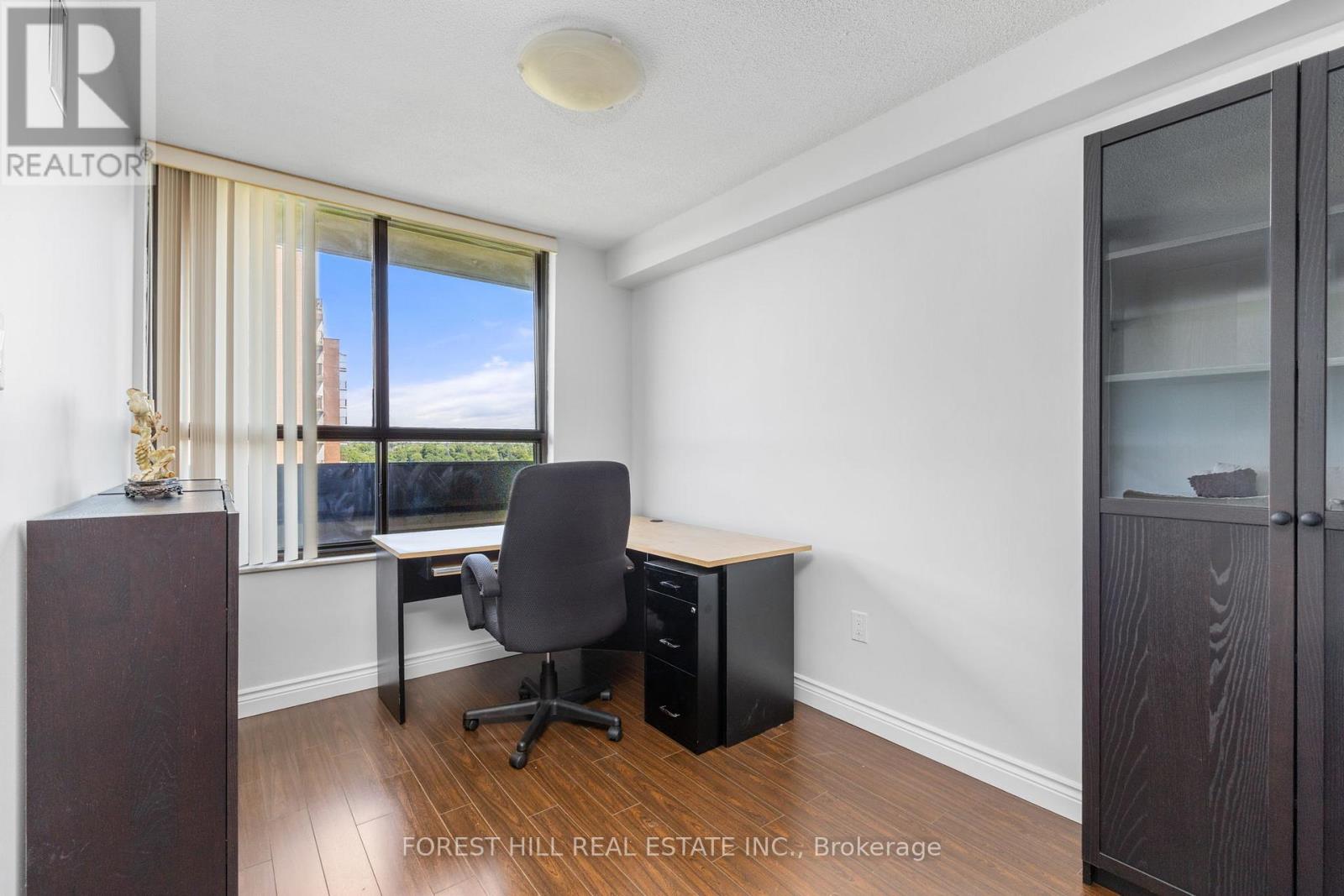 #706 100 CANYON AVENUE - 13