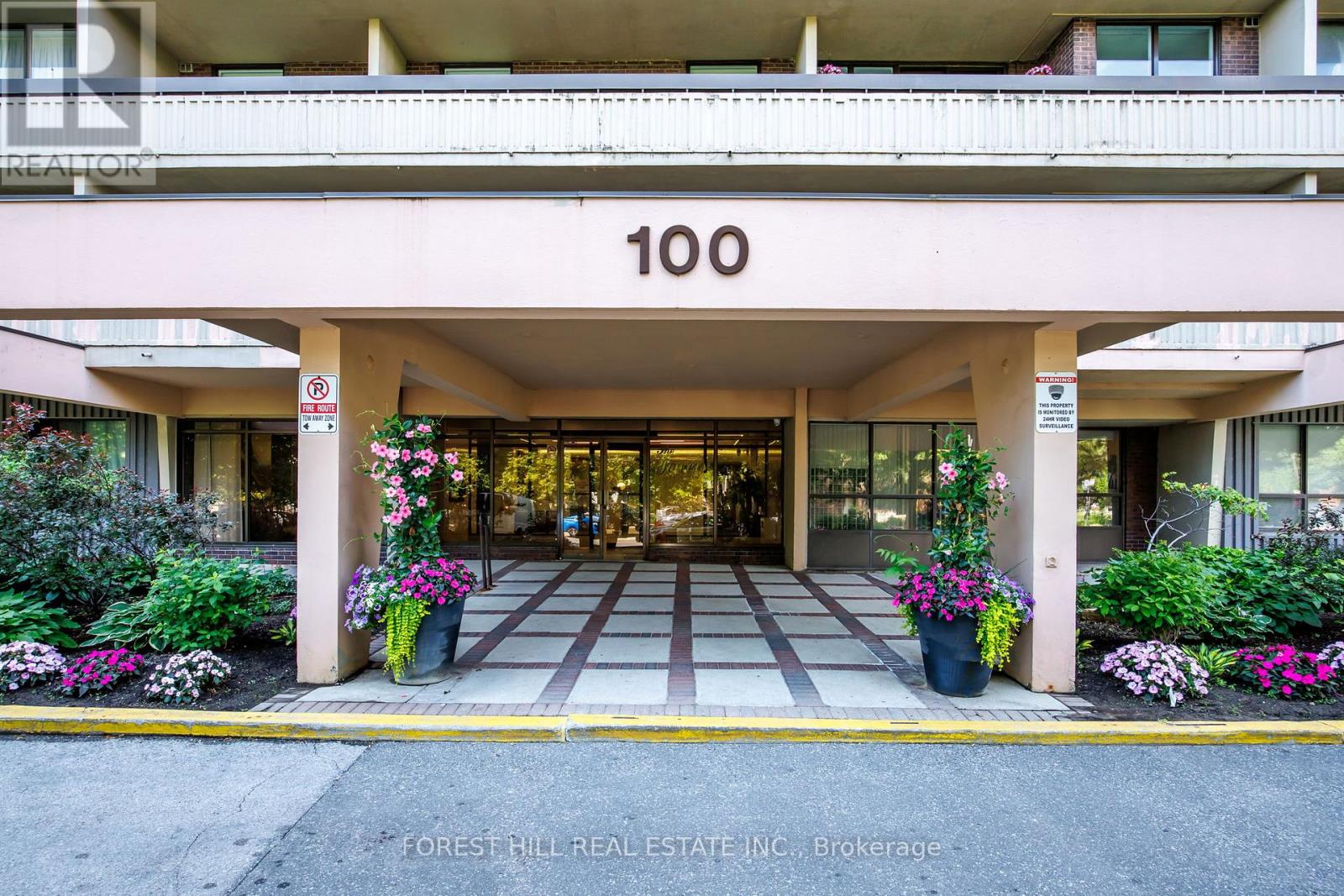 #706 100 CANYON AVENUE - 3
