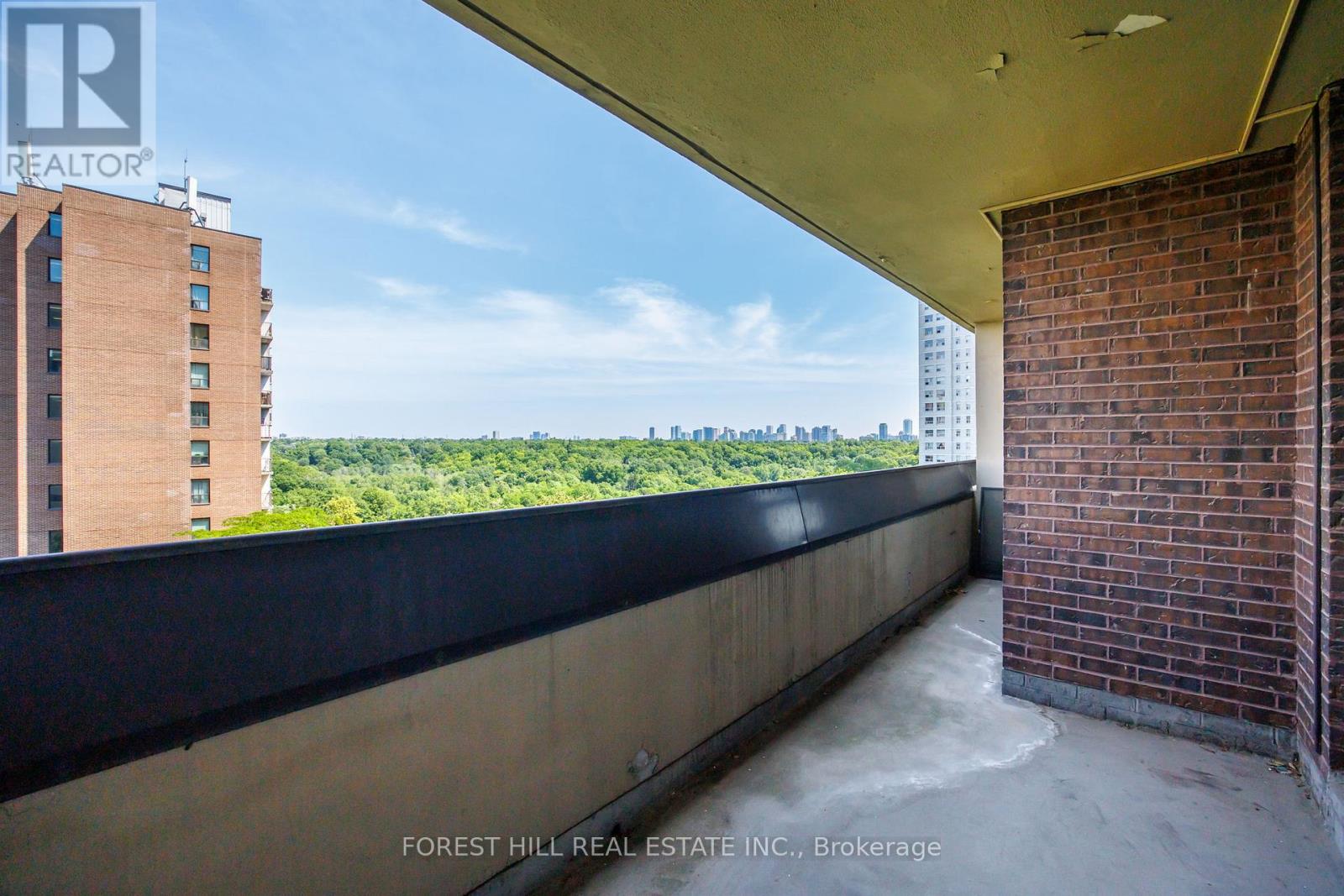 #706 100 CANYON AVENUE - 39