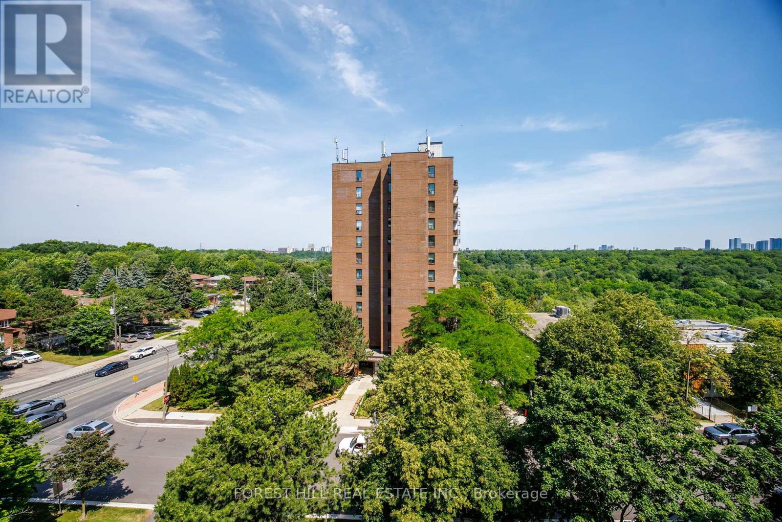 #706 100 CANYON AVENUE - 42