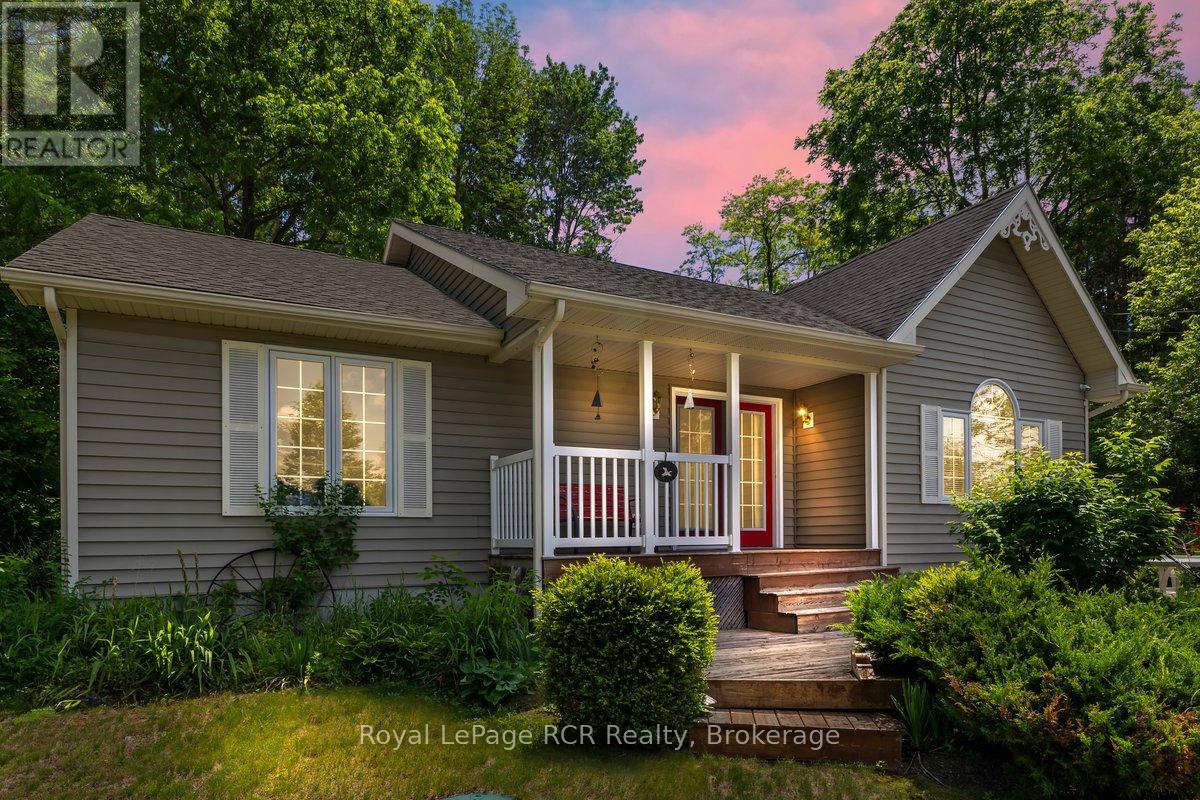 137 LAKE ROSALIND 1 ROAD - 31